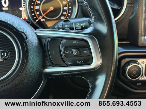 Used 2022 Jeep Wrangler Unlimited Sahara image 19