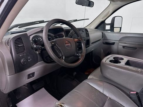Used 2013 GMC Sierra 2500 W/T w/ Snow Plow Prep Package image 11