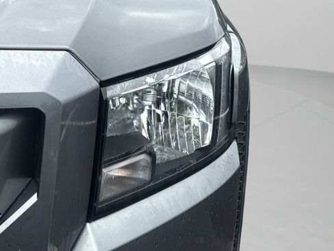 Certified 2023 Nissan Frontier SV w/ SV Convenience Package RWD image 17
