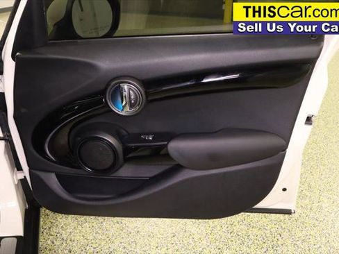 Used 2016 MINI Cooper S image 29