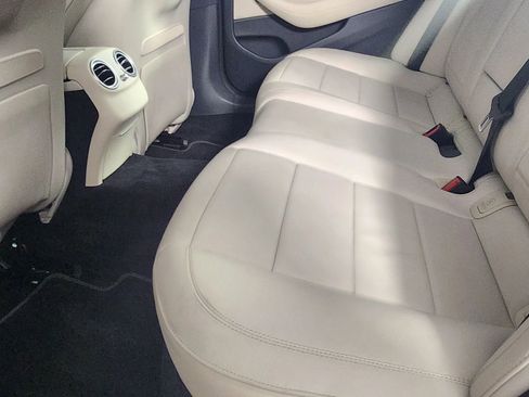 Used 2019 Mercedes-Benz E 450 E 450 4MATIC Sedan 4D image 15