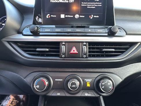Used 2024 Kia Forte LXS image 20