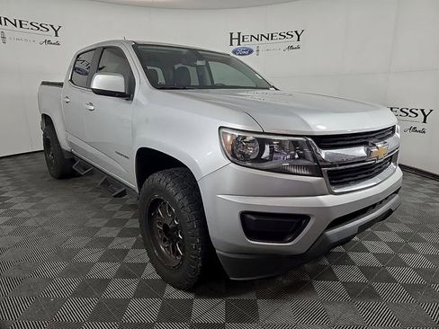 Used 2020 Chevrolet Colorado LT RWD image 4