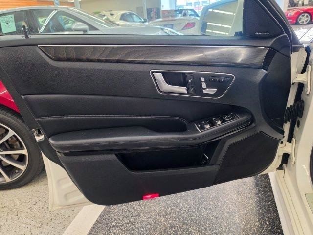 Used 2016 Mercedes-Benz E 350 Sedan w/ Premium Package image 25