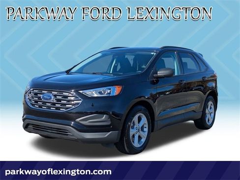 Used 2021 Ford Edge SE image 1