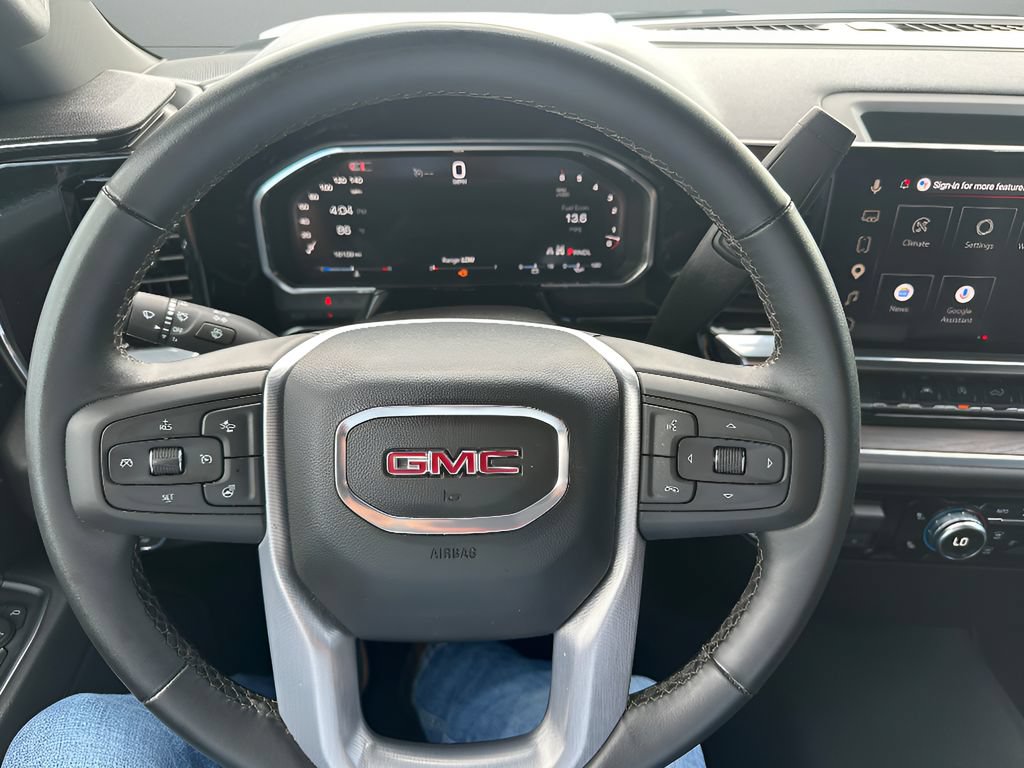 Used 2026 GMC Sierra 1500 SLT AWD/4WD image 30