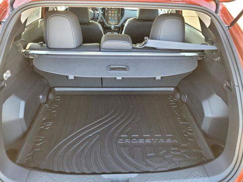 Used 2025 Subaru Crosstrek 2.5i Limited w/ Crosstrek Mirror Package image 18