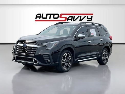 Used 2023 Subaru Ascent Touring AWD/4WD image 3