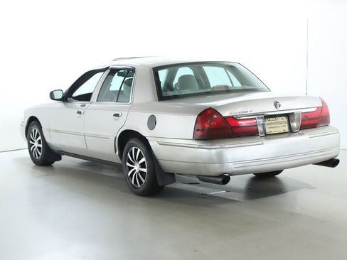 Used 2005 Mercury Grand Marquis LS image 5