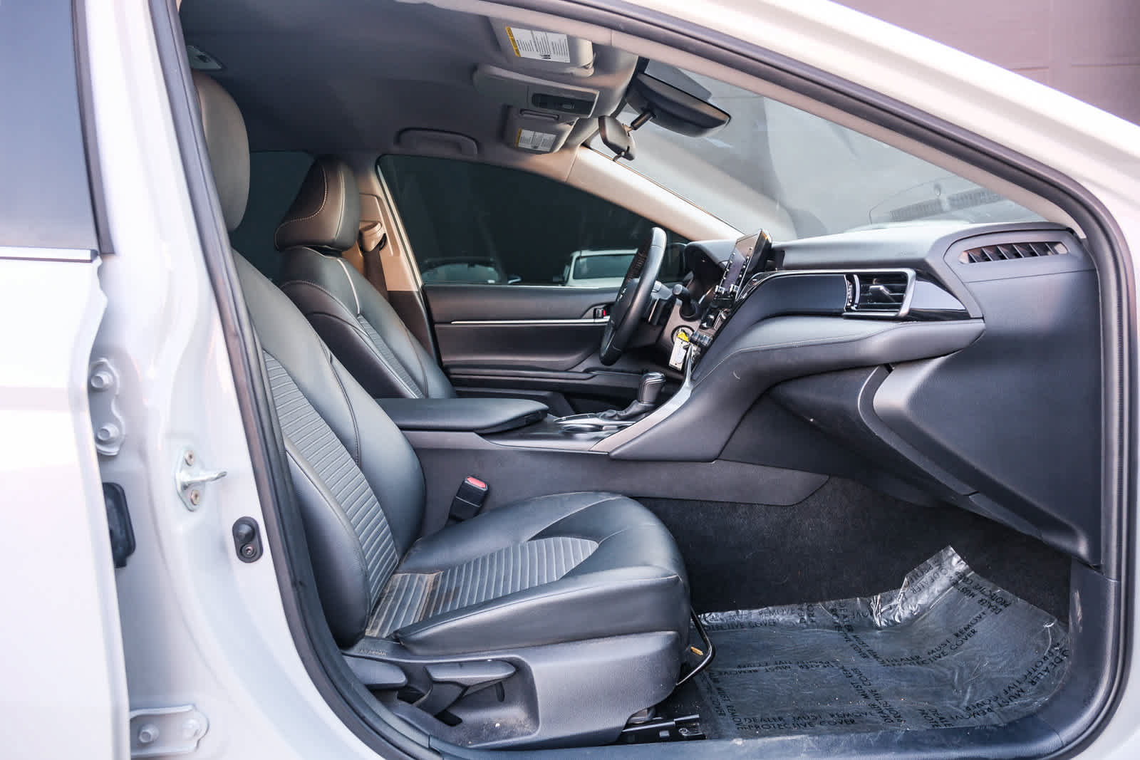 Certified 2022 Toyota Camry SE FWD image 18