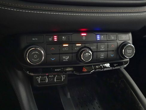 Used 2025 Dodge Durango SRT Hellcat AWD/4WD image 37