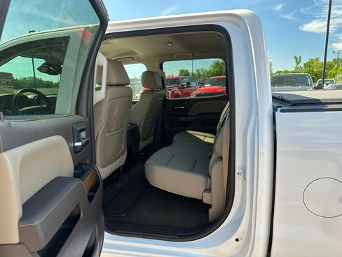 Used 2015 GMC Sierra 1500 SLT w/ SLT Crew Cab Value Package AWD/4WD image 20