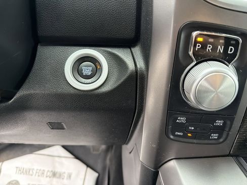 Used 2017 RAM 1500 Limited image 24