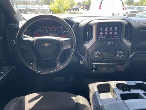 Used 2022 Chevrolet Silverado 1500 Custom RWD image 13
