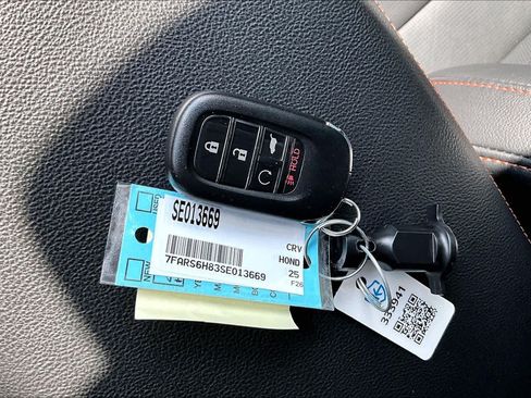 Used 2025 Honda CR-V Sport-L image 15