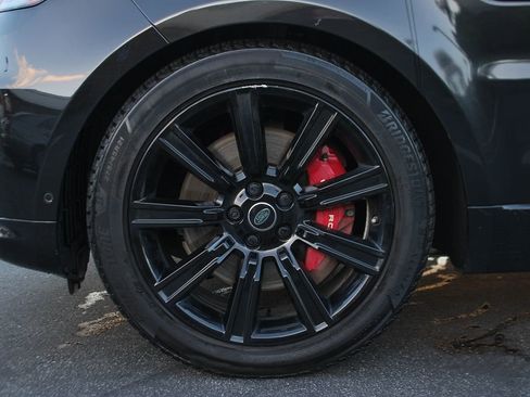 Used 2020 Land Rover Range Rover Sport HST image 9