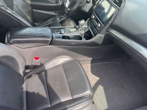 Used 2017 Nissan Maxima 3.5 SL FWD image 39