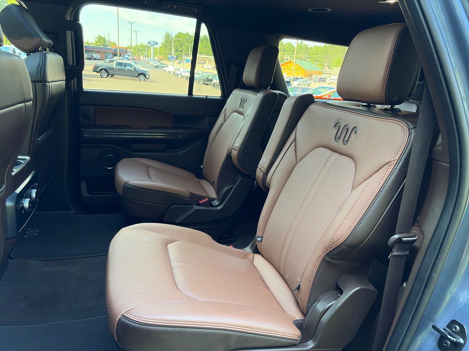 Used 2023 Ford Expedition Max King Ranch AWD/4WD image 13