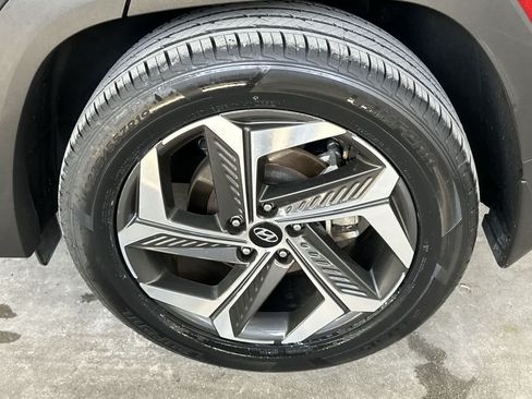 Used 2022 Hyundai Tucson SEL w/ Convenience + Premium Package FWD image 11
