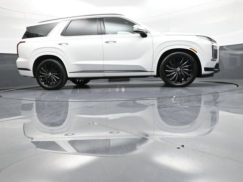Certified 2025 Hyundai Palisade Calligraphy AWD/4WD image 33