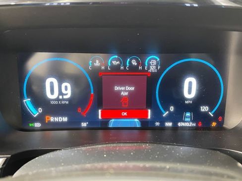 Used 2023 Ford F150 Lariat AWD/4WD image 5