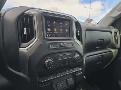 Used 2020 Chevrolet Silverado 1500 Custom w/ Custom Value Package image 22