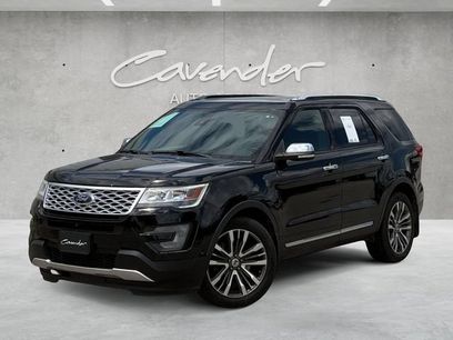Used 2017 Ford Explorer Platinum