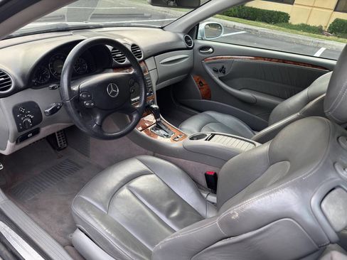 Used 2008 Mercedes-Benz CLK 350 Cabriolet image 8