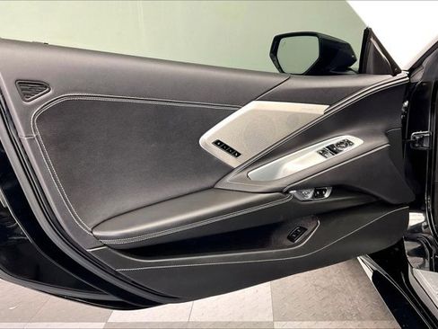 Used 2020 Chevrolet Corvette Stingray Preferred Cpe w/ 2LT Preferred Equipment Group image 23