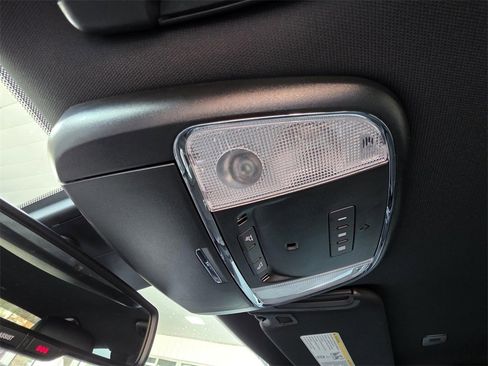 Used 2023 Dodge Charger Scat Pack image 33