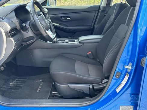 Certified 2023 Nissan Sentra SV FWD image 8