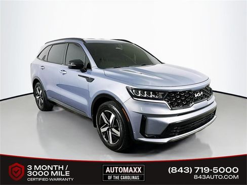 Used 2022 Kia Sorento S image 1