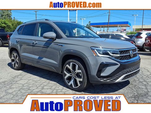 Used 2022 Volkswagen Taos SEL w/ Panoramic Sunroof Package AWD/4WD image 1