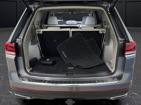 Used 2024 Volkswagen Atlas SE image 14