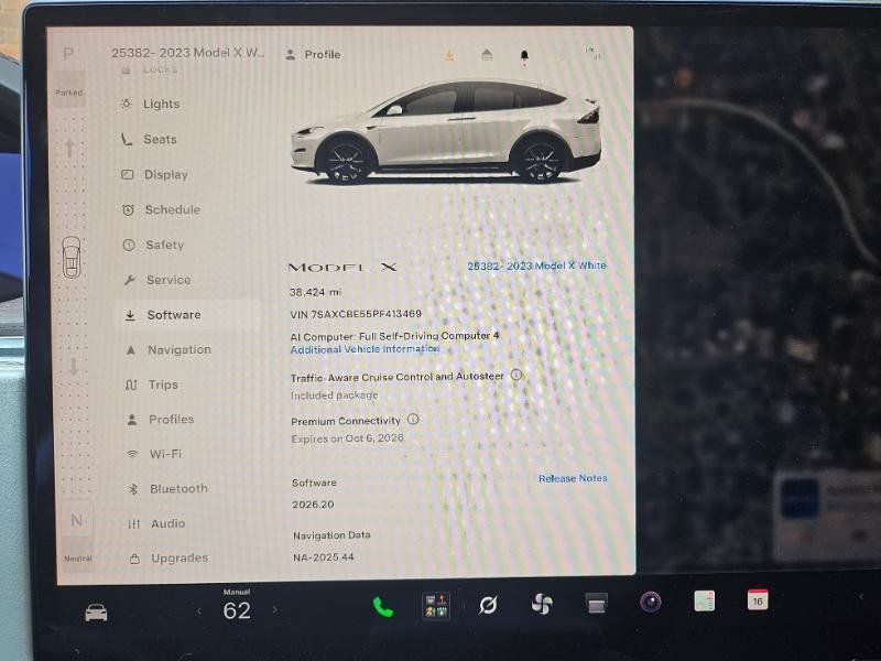 Used 2023 Tesla Model X AWD/4WD image 2