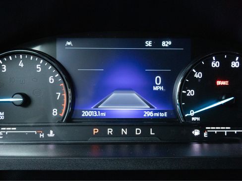 Used 2023 Ford Explorer XLT w/ Equipment Group 202A AWD/4WD image 20