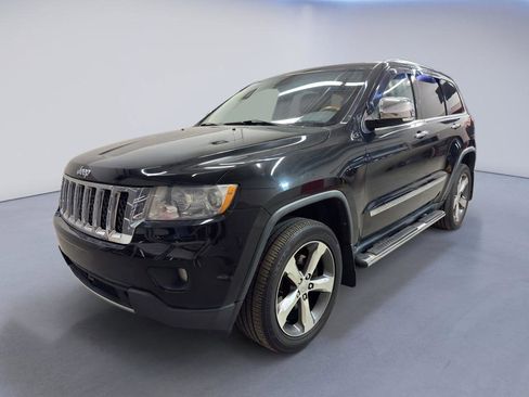 Used 2012 Jeep Grand Cherokee Overland image 3