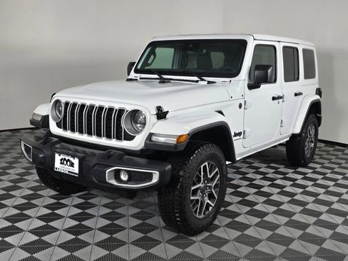 New 2025 Jeep Wrangler Sahara image 8