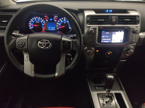 Used 2017 Toyota 4Runner SR5 image 22