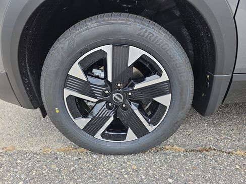 New 2026 Nissan Kicks SV w/ SV Premium Package image 11