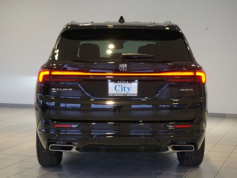 Used 2025 Buick Enclave Sport Touring w/ Power Package image 6