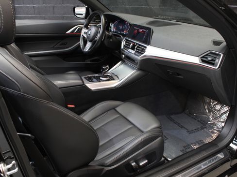 Used 2023 BMW 430i Convertible w/ M Sport Package image 42