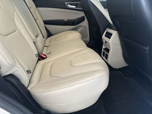 Used 2019 Ford Edge Titanium w/ Equipment Group 301A image 35