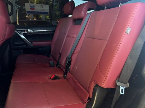 Used 2023 Lexus GX 460 Premium image 4