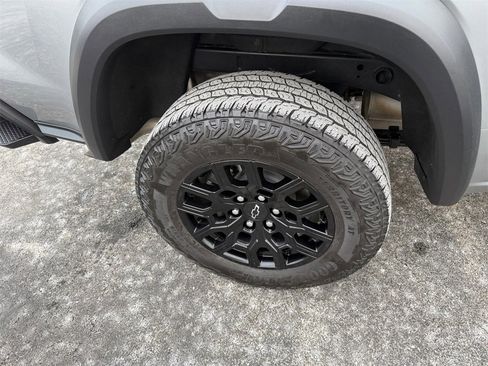 Certified 2024 Chevrolet Colorado Trail Boss image 29