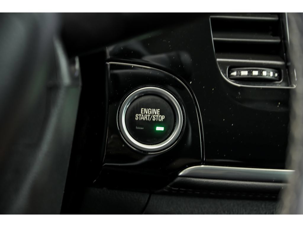 Used 2022 Buick Encore Preferred w/ Safety Package AWD/4WD image 19