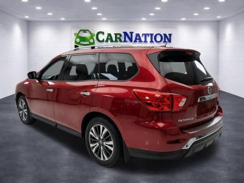 Used 2017 Nissan Pathfinder SV w/ Trailer Tow Package AWD/4WD image 2