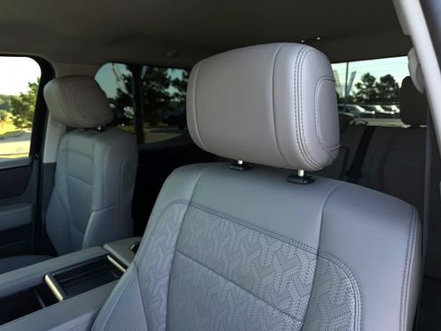 Used 2024 Toyota Tundra Limited AWD/4WD image 14