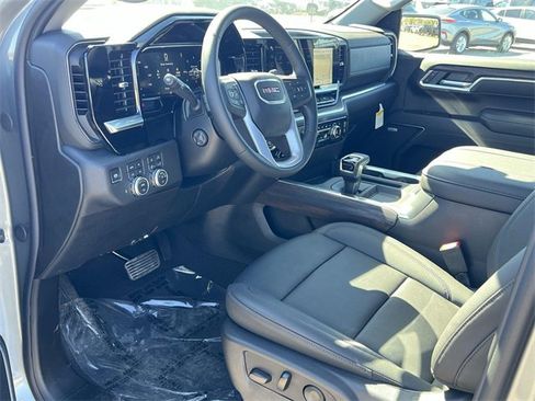 New 2026 GMC Sierra 1500 SLT w/ SLT Premium Plus Package image 9