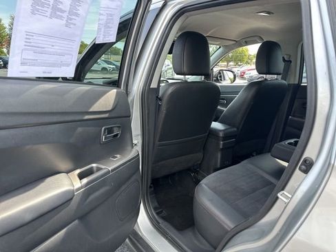 Used 2024 Mitsubishi Outlander Sport SE image 23